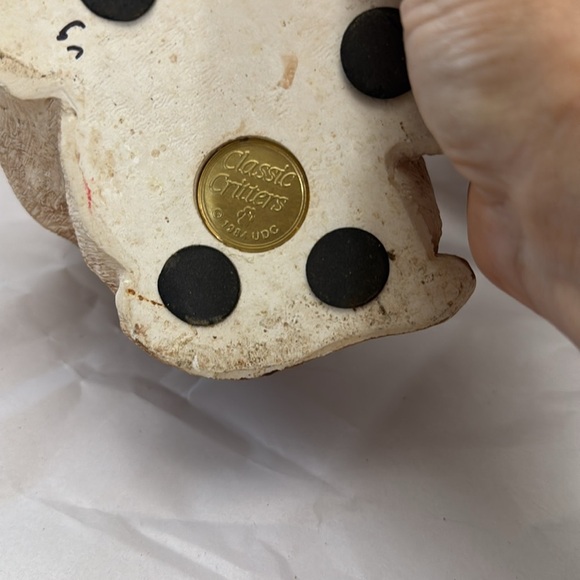 🔥CLEARANCE SALE🔥
vintage Classic Critters Bulldog Puppy, by United Design - Picture 6 of 6